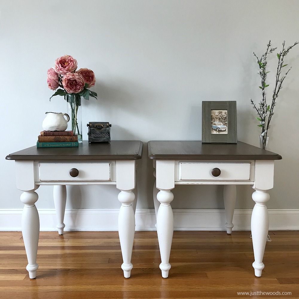 farmhouse-painted-tables-with-wood-stain