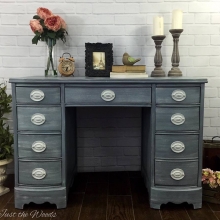 Shabby Chic Hepplewhite Desk