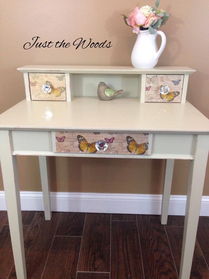 butterfly desk