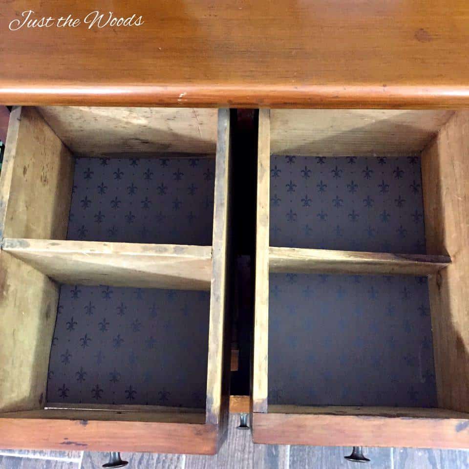 wallpaper lined drawers, 