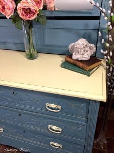 Cottage Style, Painted Furniture, memphis blue, chalk paint, shabby chic, cottage design ideas