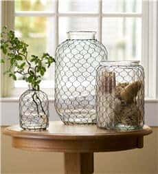 Chicken wire glass vase