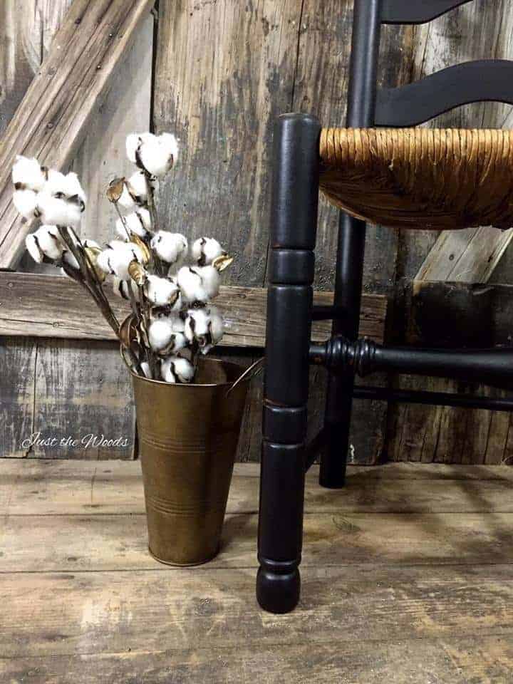 How to Paint the Perfect Ladder Back Chair the Easy Way