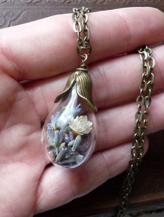 terrarium-necklace, gift, unique gift, hand made