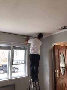 adding-crown-molding, living room makeover