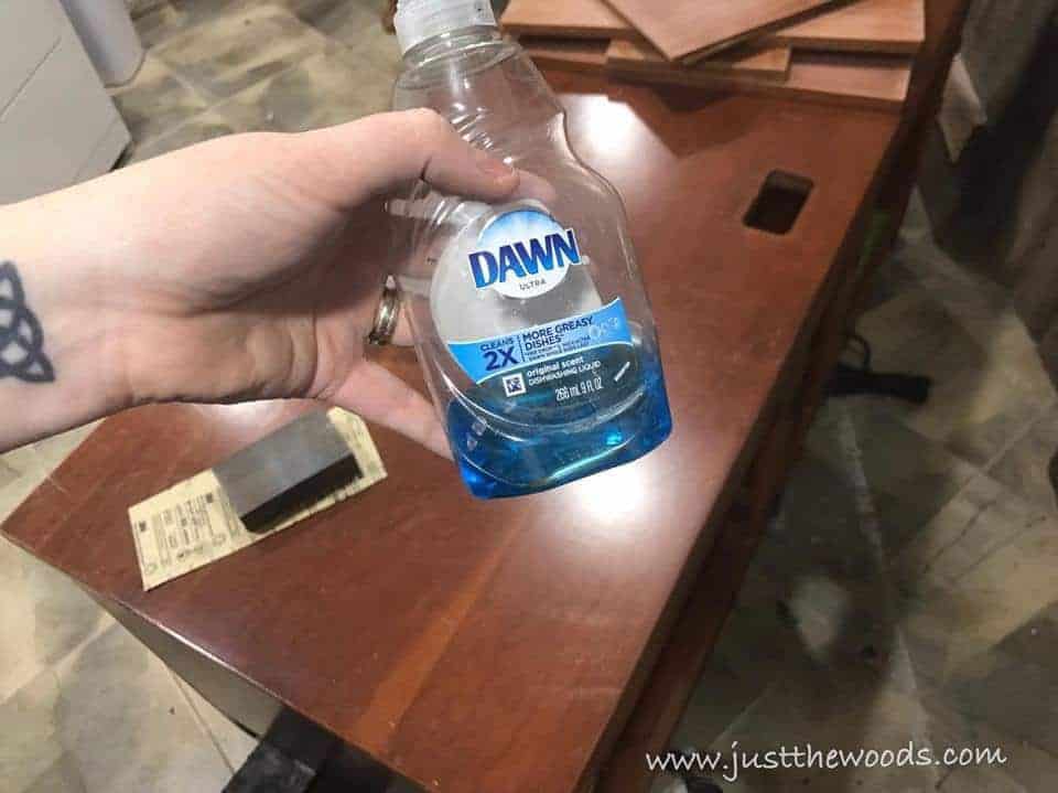 dawn-soap, how to clean furniture, prep painted furniture