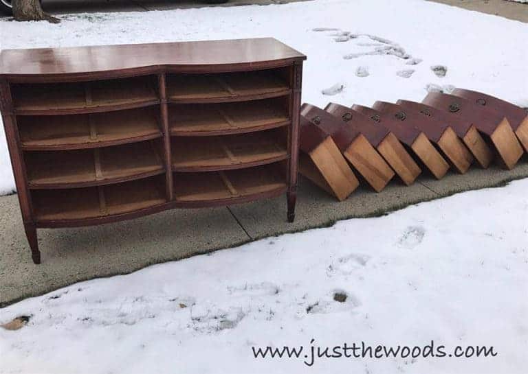 How to Get Farmhouse White Painted Furniture by Just the Woods