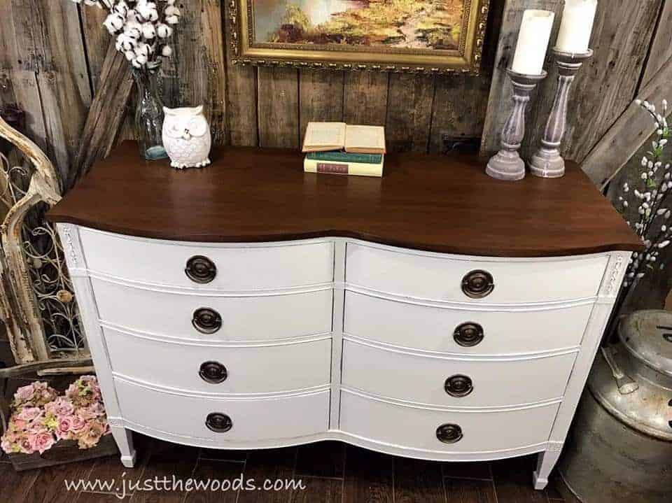 How to Get Farmhouse White Painted Furniture by Just the Woods