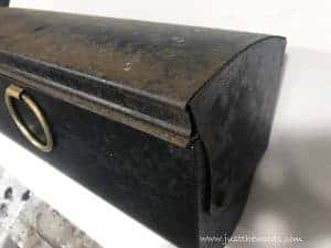 original-rusty-mailbox, how to paint a mailbox, rusty mailbox, paint metal