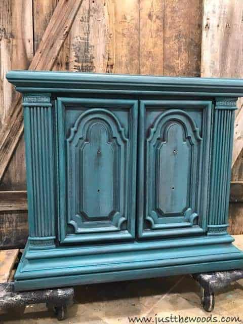 layer-of-jade, painting layers, layering paint on furniture, diy, blue painted furniture
