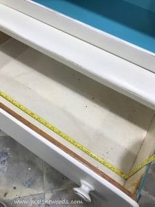 measure-inside-drawer