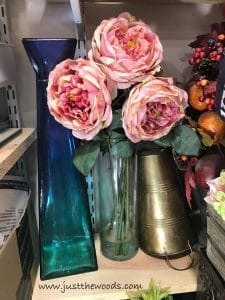 pink-flowers, staging furniture, furniture staging, home decor