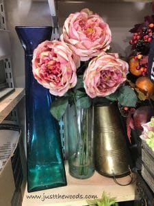 The Best Resource Guide for Staging Furniture for Sale pink-flowers, staging furniture, furniture staging, home decor