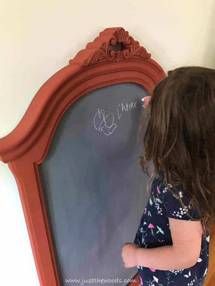 DIY chalkboard, easy diy, kids chalkboard, empty mirror frame