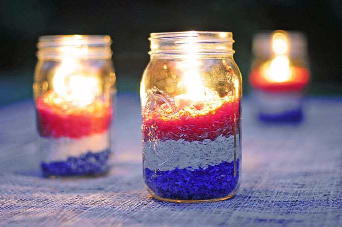 Easy DIY Patriotic Decor for the 4th of July Easy DIY Patriotic Decor for the 4th of July, red, white and blue candles, pallet flag, mason jar projects, patriotic door decor, USA sign, mantel decor, porch decor