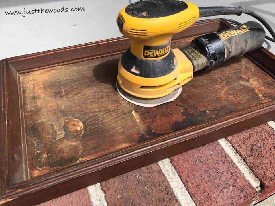 dewalt sander, orbital sander, sand wooden sign