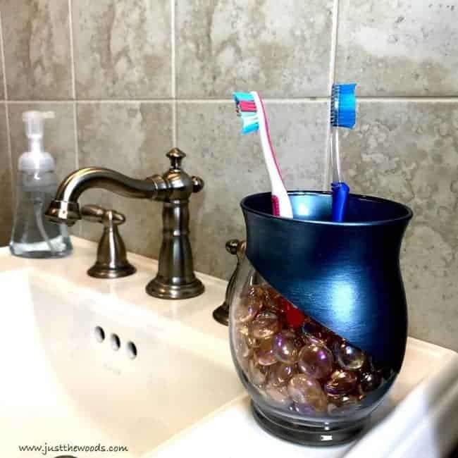 small bathroom, toothbrush holder ideas, painted glass holder, sink