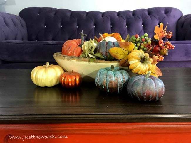 colorful living room, colorful fall decor, tablescape, fall decor ideas