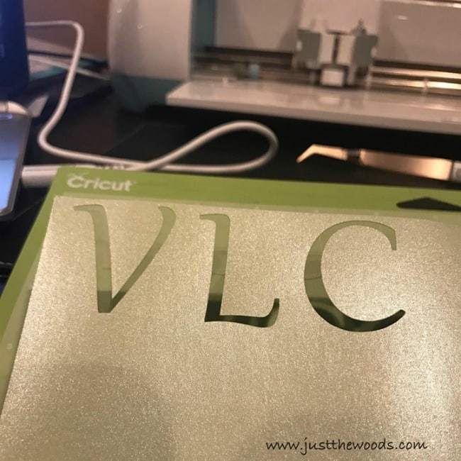 stencil, cricut machine, make stencil, initials