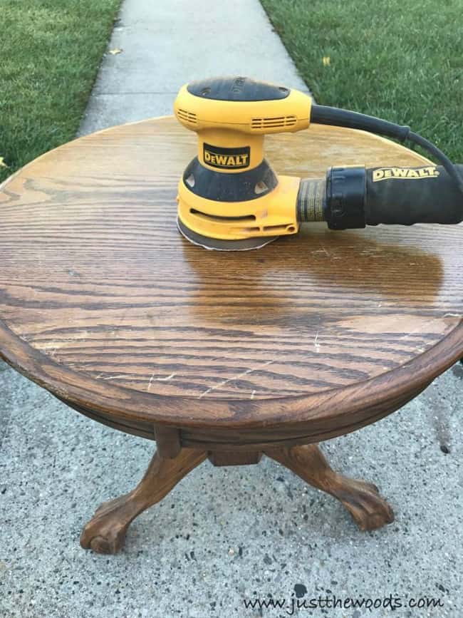 sand oak table, dewalt orbital sander, prep painted furniture