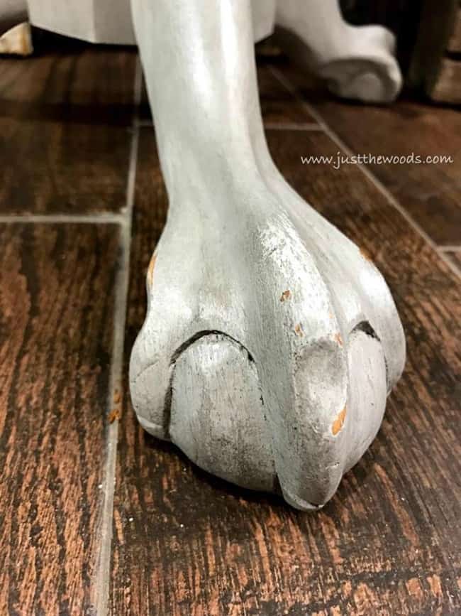 claw feet, claw foot furniture, painted furniture, glaze on painted claw feet, dixie belle paint