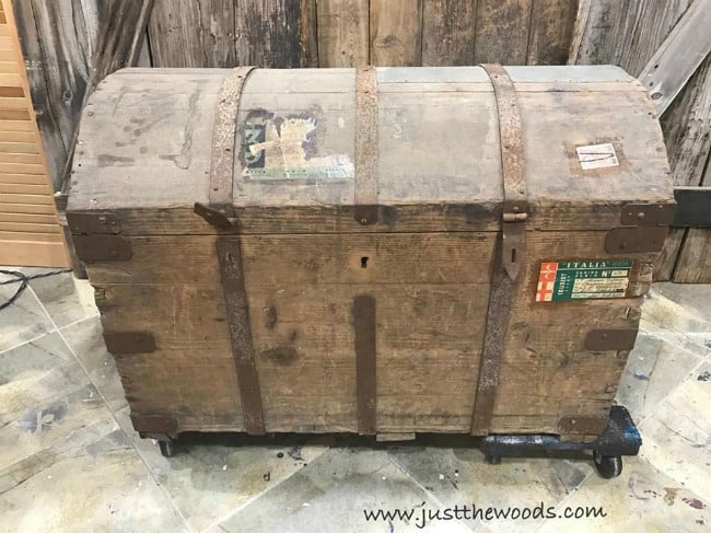 antique steamer trunk, vintage steamer, dirty old chest, wooden trunk