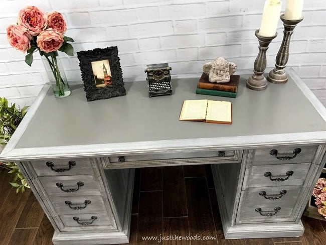 gray painted desk, painted furniture, dry brushing, dry brush furniture, painted layers, chalk paint