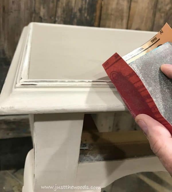 How to Create a Stunning Painted Sofa Table