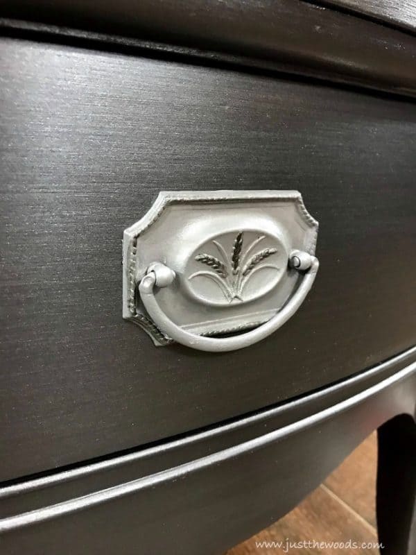 How to Paint Glamorous Furniture with Metallic Furniture Paint