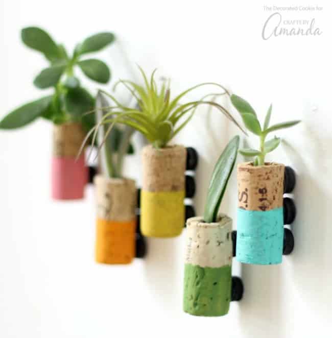 wine cork diy, cork magnets, diy kitchen projects