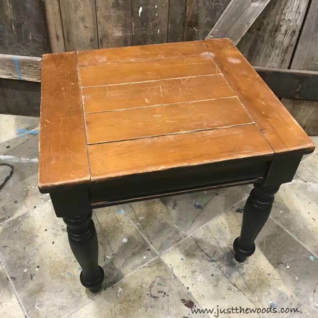 how to paint a tabletop black, farmhouse painted table, farmhouse black distressed furniture