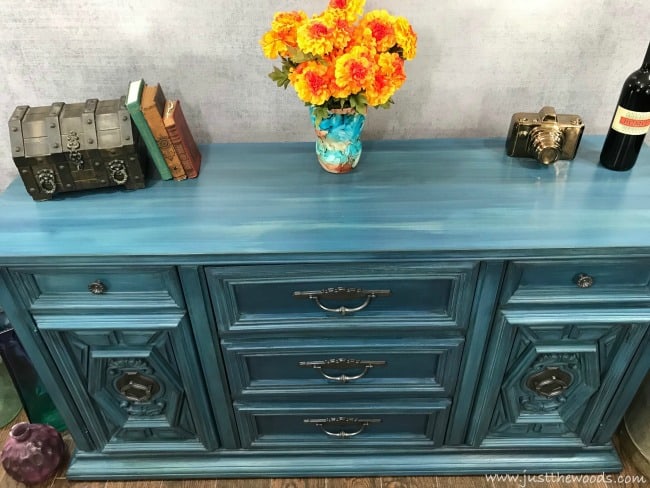 how to paint ornate furniture, how to paint vintage furniture, layer paint