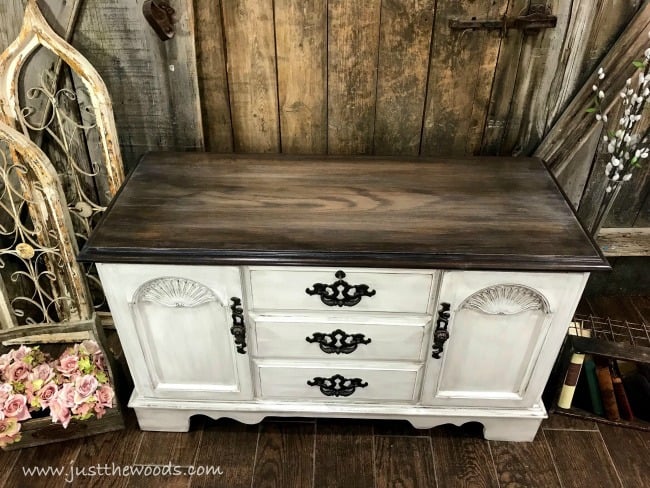  bondgård målade möbler, målade ceder Bröst, målade hopp bröst, vintage hopp Bröst makeover