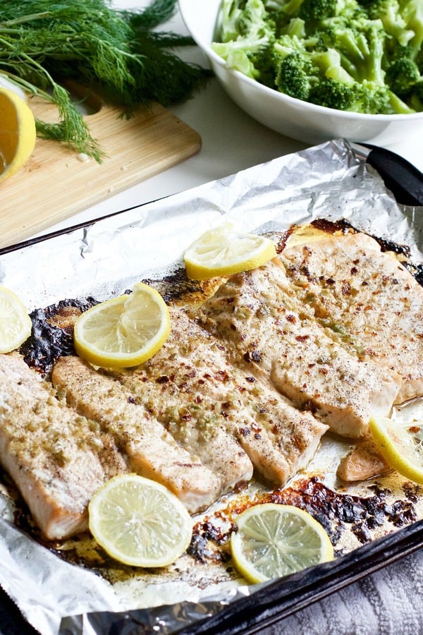 baked salmon, lemon butter salmon, 25 Healthy Quick and Easy Dinner Recipes to Make at Home. Find dinner ideas, easy dinner dishes, recipes for an easy dinner, easy dinner ideas, easy dinner meals, quick easy dinner recipes, easy to make dinner recipes, easy ideas for dinner, easy dinner ideas, delicious easy dinner recipes, easy meals for dinner, healthy dinner ideas, healthy dinner recipes, fast easy dinner, easy recipe for dinner, easy dinner receipes