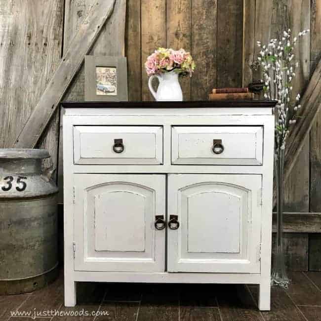 5 Things You Need To Do When Painting Furniture White 5 Things You Need To Do When Painting Furniture White