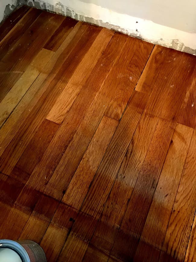 poly on wooden floor, small closet organization