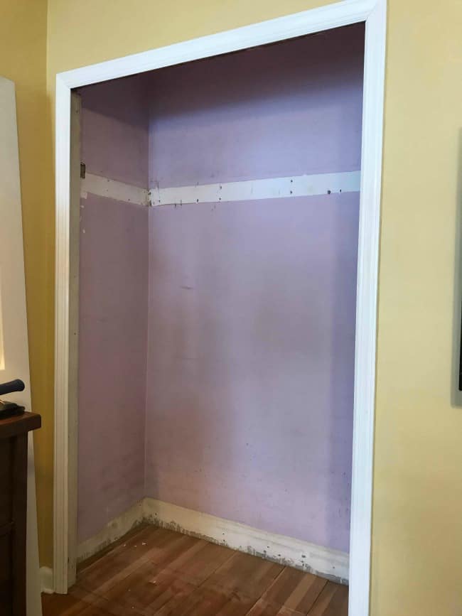 small closet demo, how to update small closet