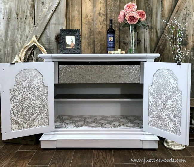 painted flip top buffet, furniture makeover, painted furniture ideas, chalk painted furniture