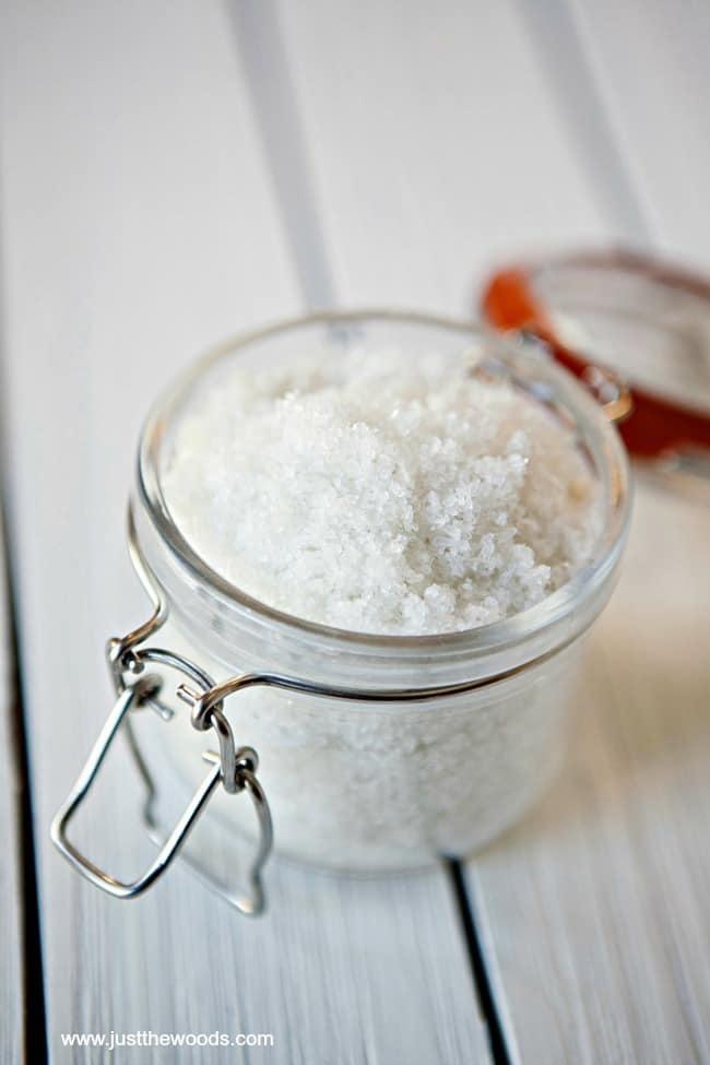 homemade bath soak, muscle relaxing bath salts, muscle soak, essential oils for sore muscles bath