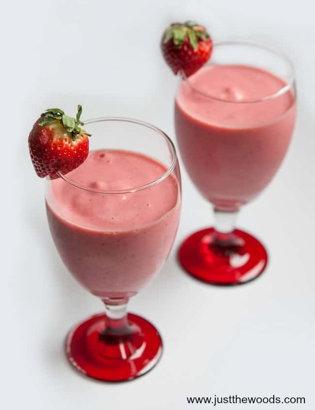 Strawberry Banana Protein Smoothie Recipe