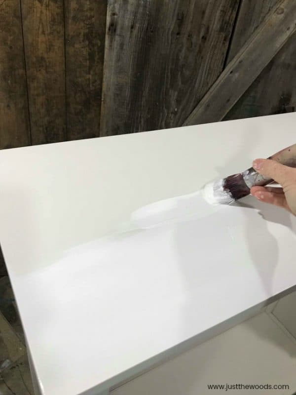 The Best & Trusted Way for Painting Laminate Furniture