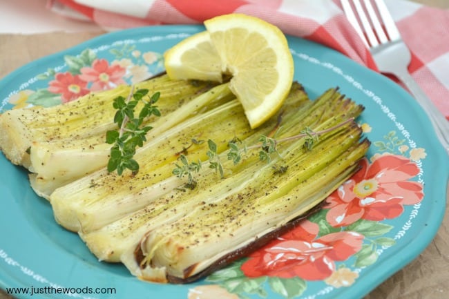 how do you cook leeks, leek side dish, roasted leeks