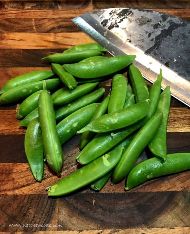 snap peas, garden salad ingredients