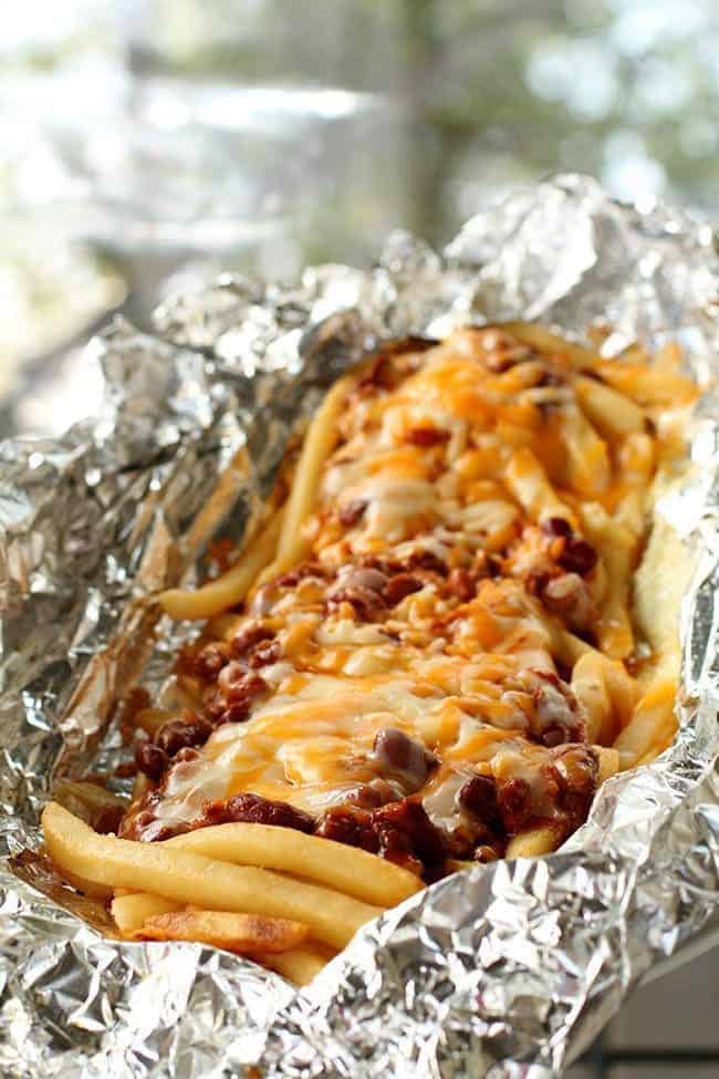 camping chili cheese fries, Campfire Dinner Recipes, cheese fries, fun camping food, food to cook when camping