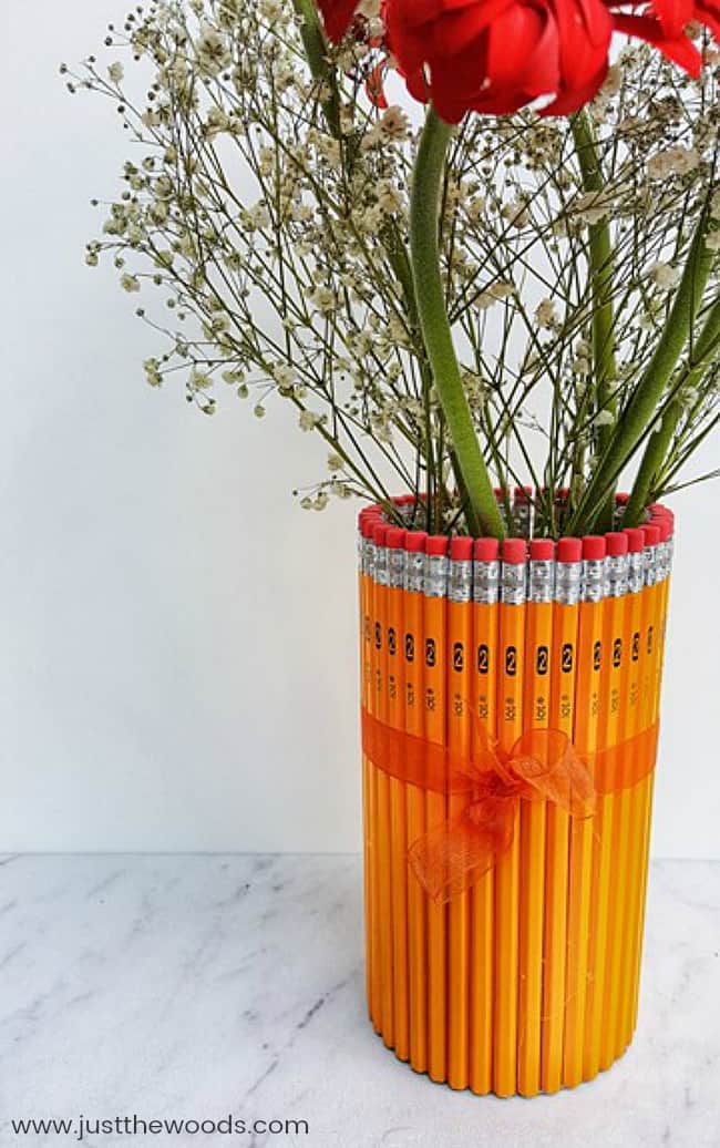 DIY Teacher Gifts, end of year teacher gifts, pencil vase, unique gifts for teachers