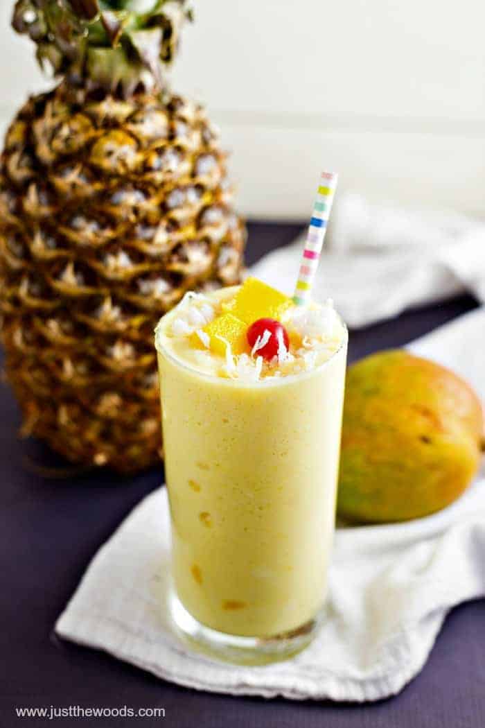 heerlijke en gezonde mango-ananas-smoothie, veganistische smoothie, glutenvrije smoothie, fruitsmoothie, paradijs-smoothie