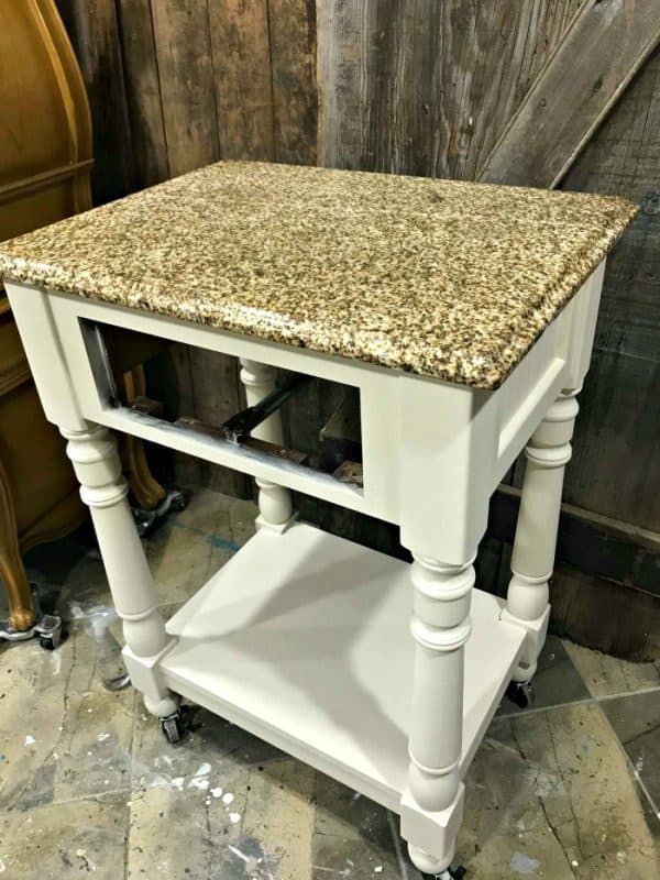 How to Distress Painted Wood for a Fabulous Farmhouse Finish