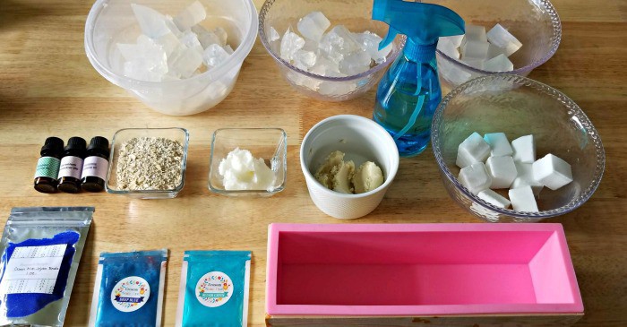 How to Make Beach Inspired DIY Soap Bars DIY Soap Bars, soap ingredients, soap making ingredients