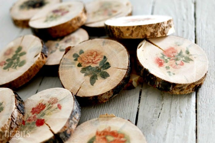 20+ Image Transfer Ideas & Tutorials That Will Make You Drool photo transfer to wood, flowers on wood slices, floral images on wood, print on wood
