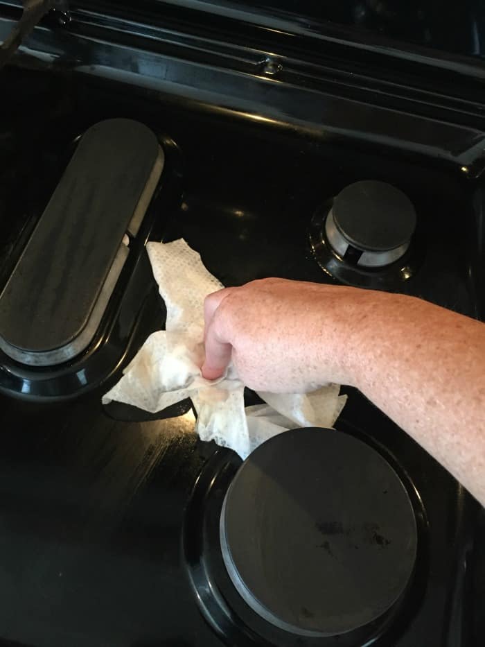 clean stove top, wipe up mess